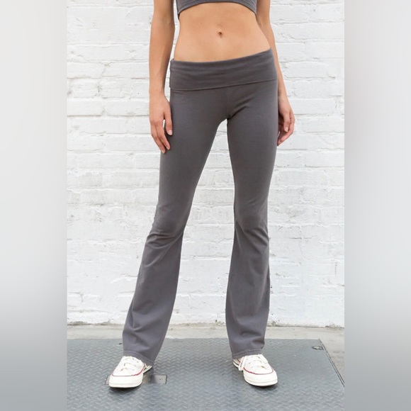 Brandy Melville Pants & Jumpsuits Brandy Melville Priscilla Pants